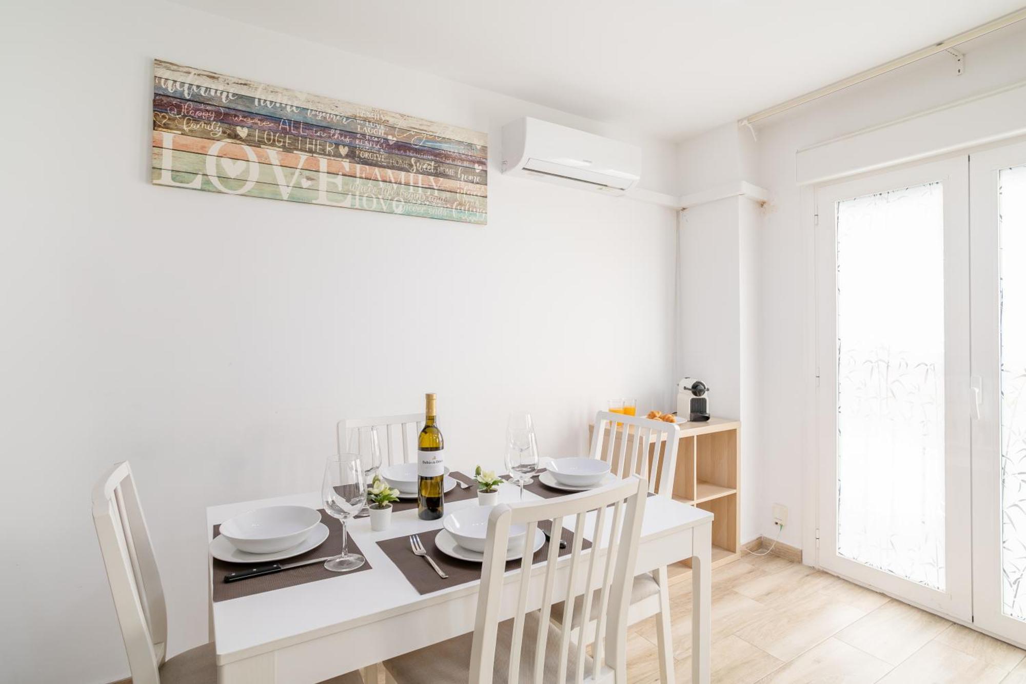 Apartamentos Centricos De San Leandro Alicante Bagian luar foto
