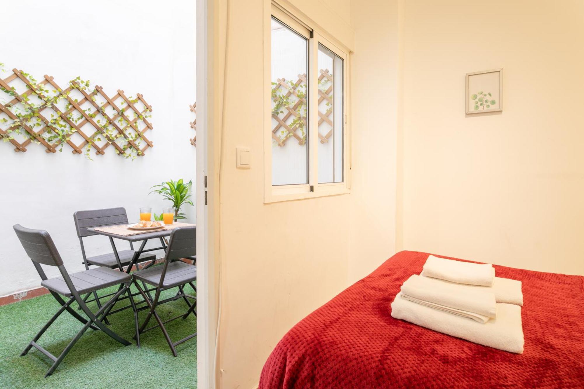 Apartamentos Centricos De San Leandro Alicante Bagian luar foto