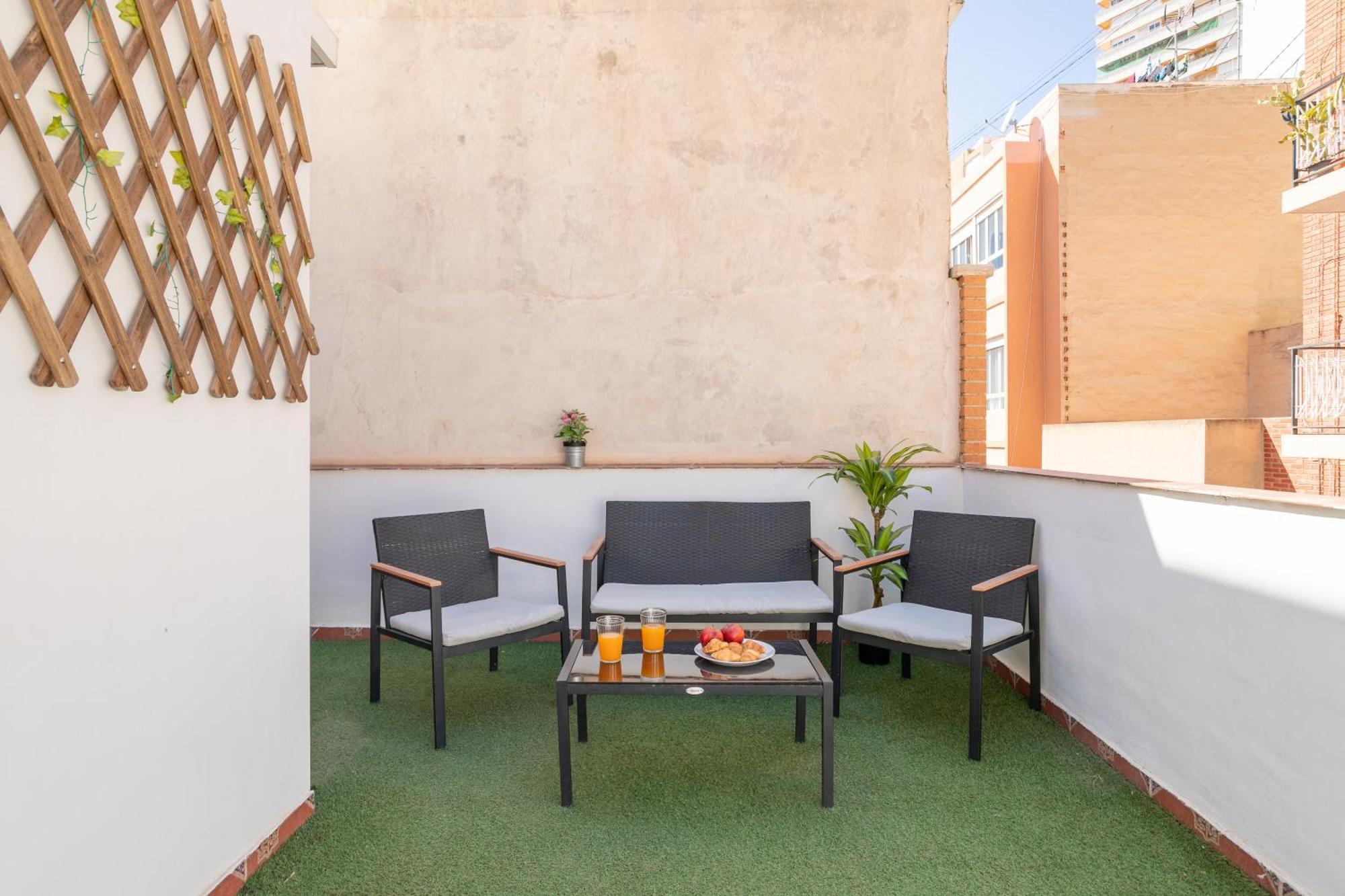 Apartamentos Centricos De San Leandro Alicante Bagian luar foto