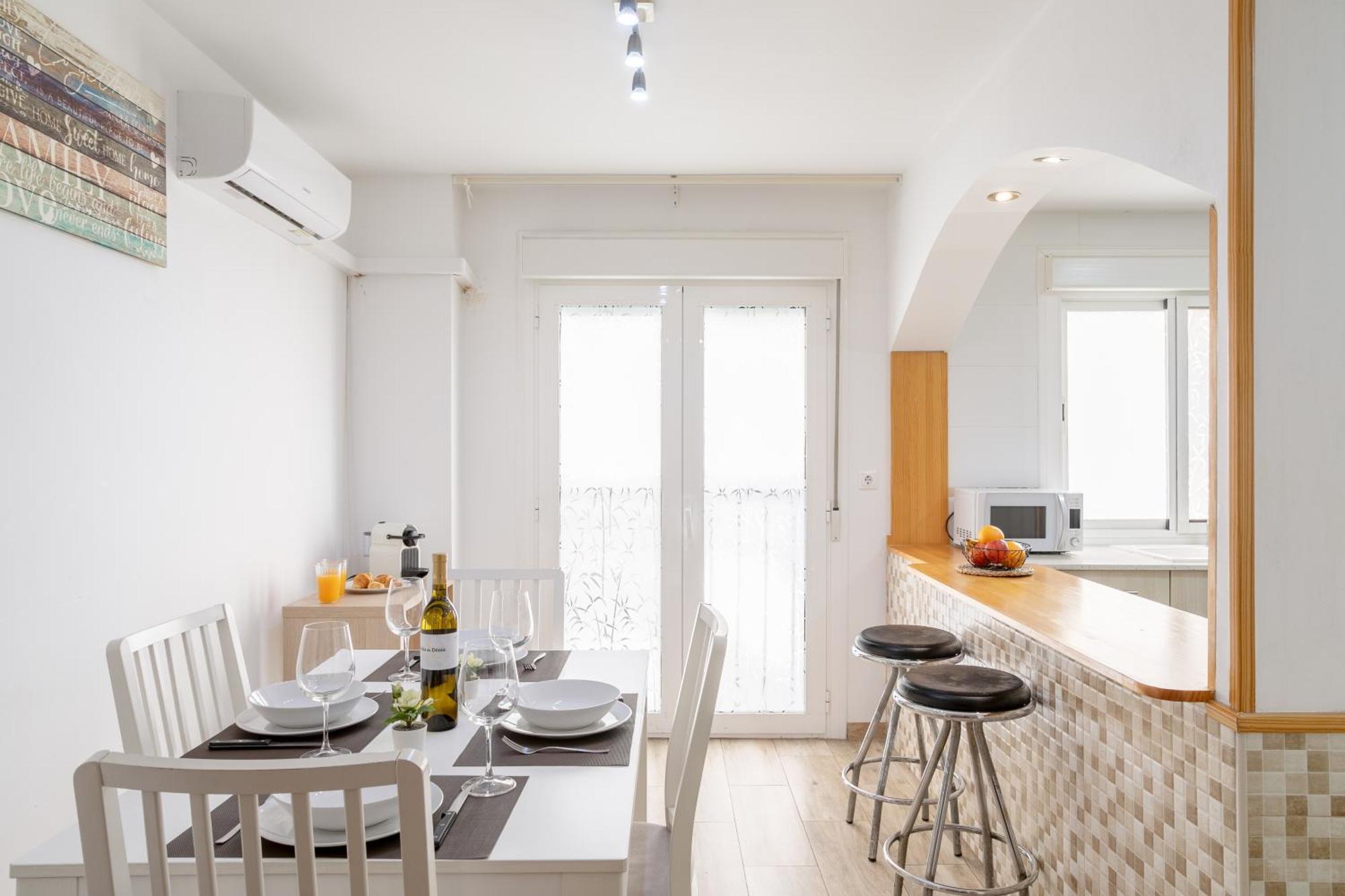 Apartamentos Centricos De San Leandro Alicante Bagian luar foto