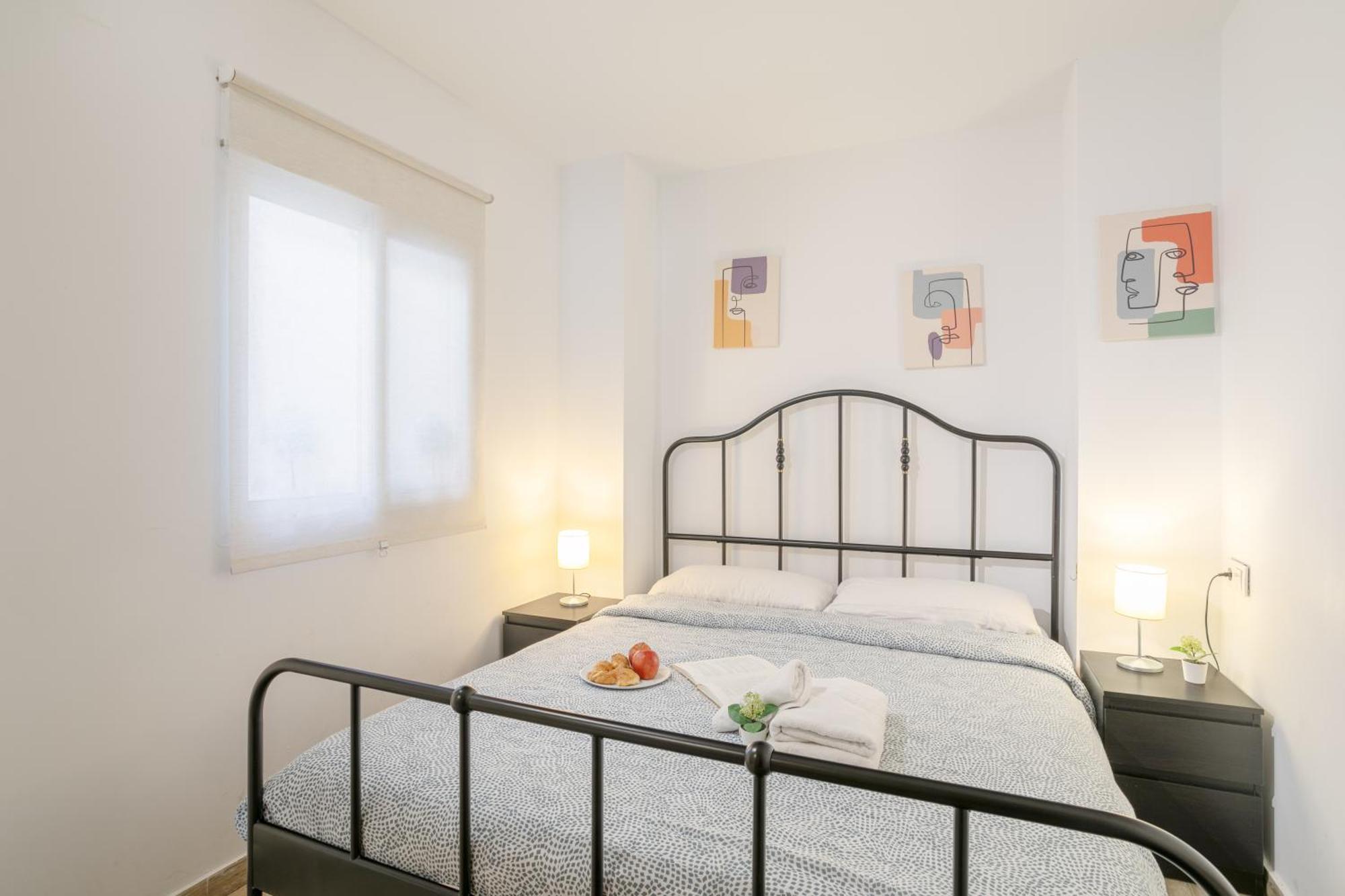 Apartamentos Centricos De San Leandro Alicante Bagian luar foto
