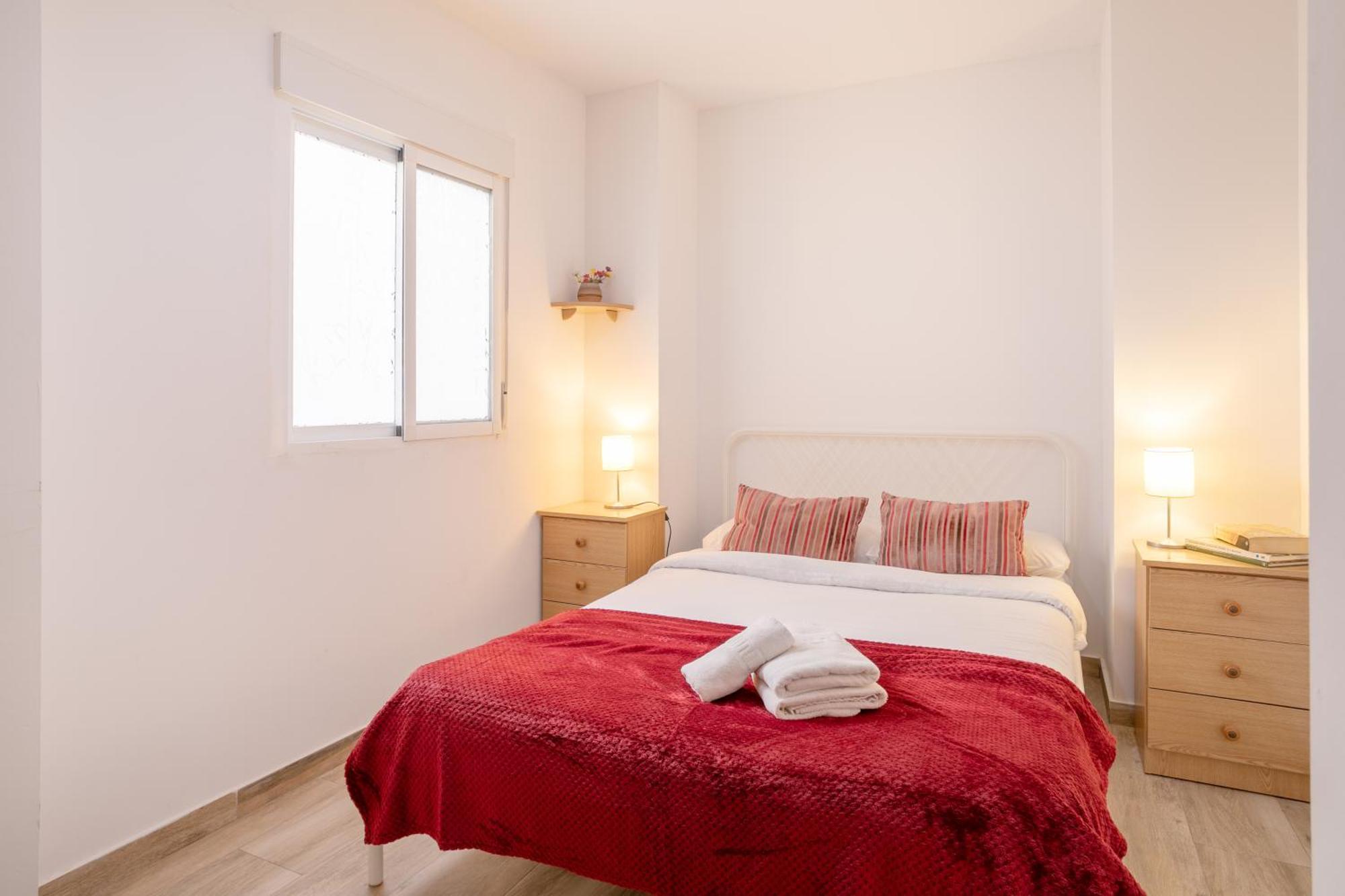 Apartamentos Centricos De San Leandro Alicante Bagian luar foto