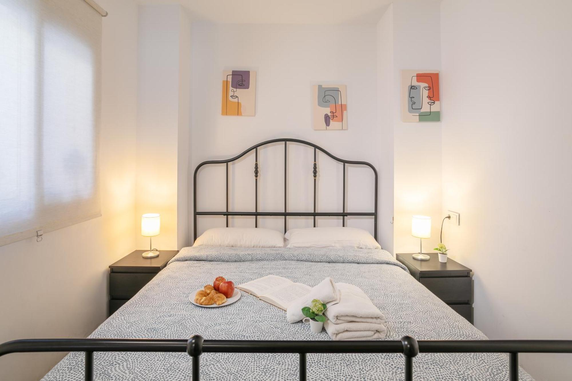 Apartamentos Centricos De San Leandro Alicante Bagian luar foto